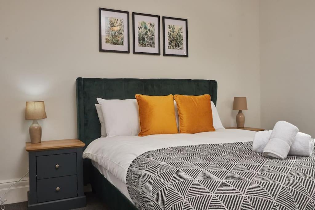 Cosy 3-Bedroom House In Seaham - Street Parking Exterior foto